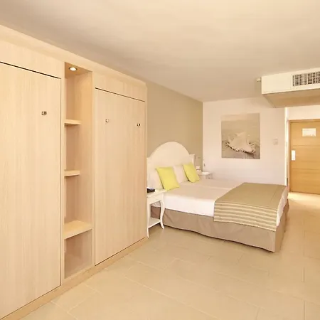 Olimarotel Paguera Park 4*