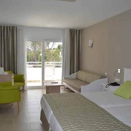 מלון Olimarotel Park 4*