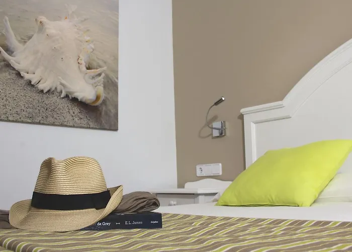 Olimarotel Park Готель