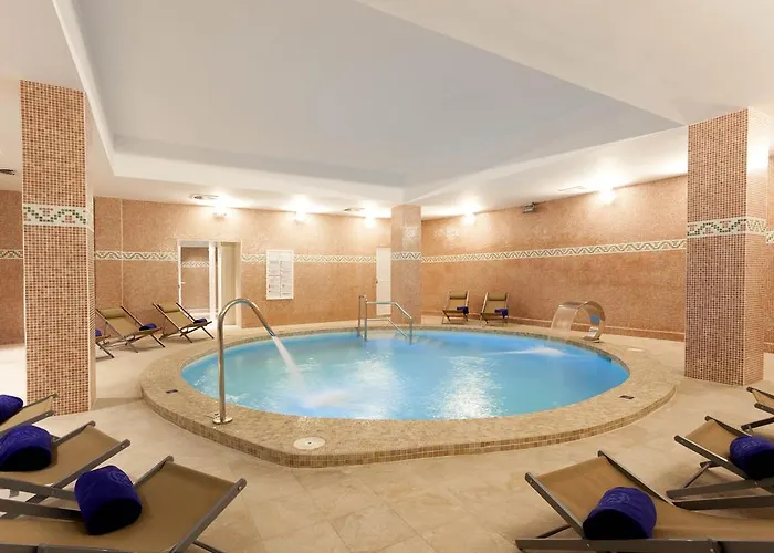 Olimarotel Park Готель 4*