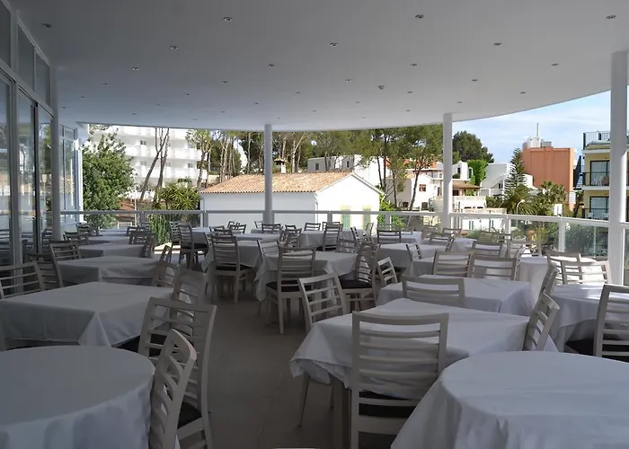 Olimarotel Park Готель 4*