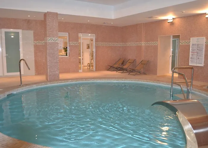 Olimarotel Park 4* Пагера